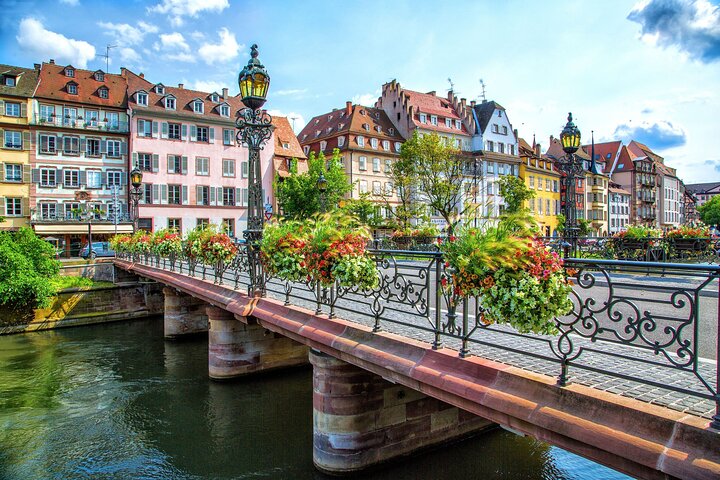 Strasbourg : Private Custom Walking Tour With A Local guide