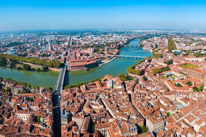 Toulouse Private Custom Walking Tour with A Guide (Private Tour)