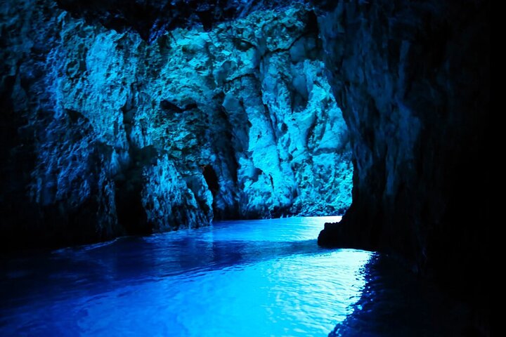 Blue Cave & Vis Island speedboat tour from Hvar