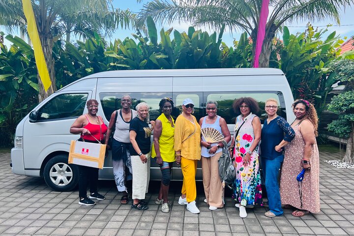 Private Car Charter in Bali with an English-speaking Driver