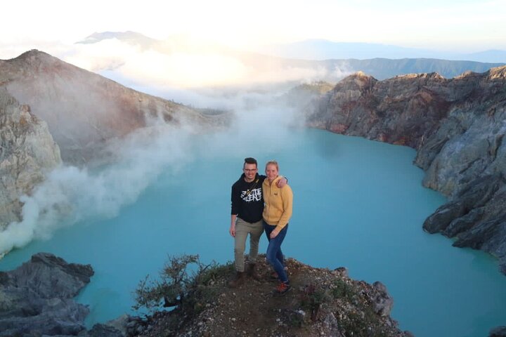 Overnight Mount Ijen Blue Fire Trek Tour From Bali (Private-All Inclusive)