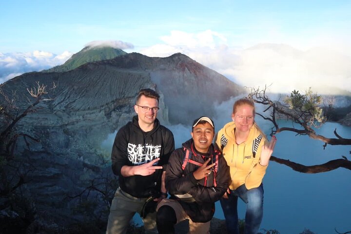 Overnight Mount Ijen Blue Fire Trek Tour From Bali (Private-All Inclusive)
