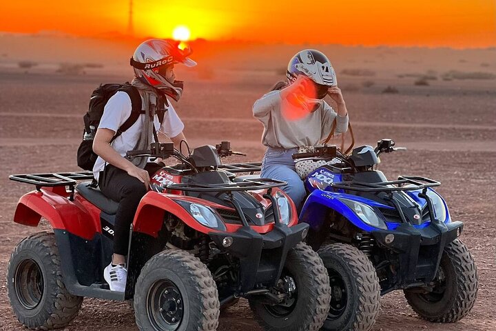 Agafay Desert Delights: Quad Biking, Camel Riding, Dinner Show