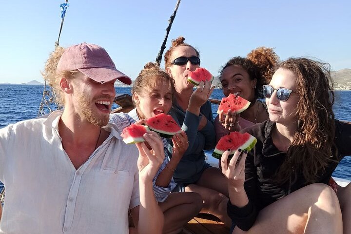 Daily Cruise - Koufonissia & Rina Cave