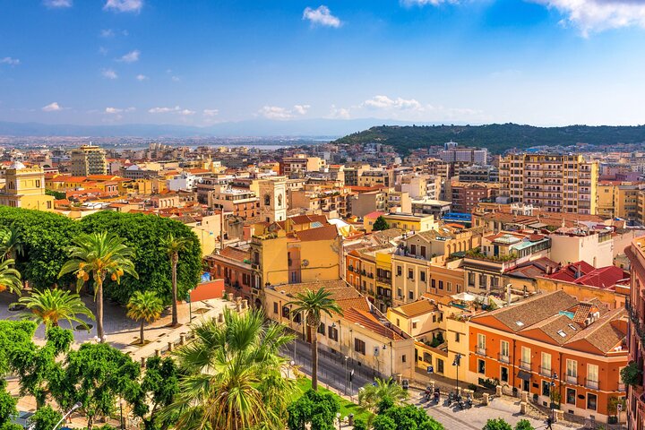Cagliari : Private Custom Walking Tour with Local Guide