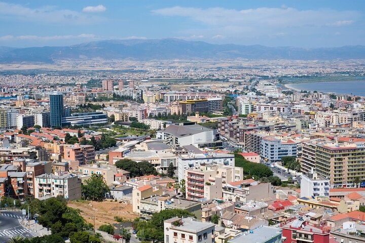 Cagliari : Private Custom Walking Tour with Local Guide