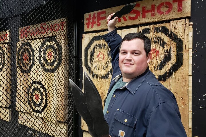 1 Hr Syracuse Axe Throwing