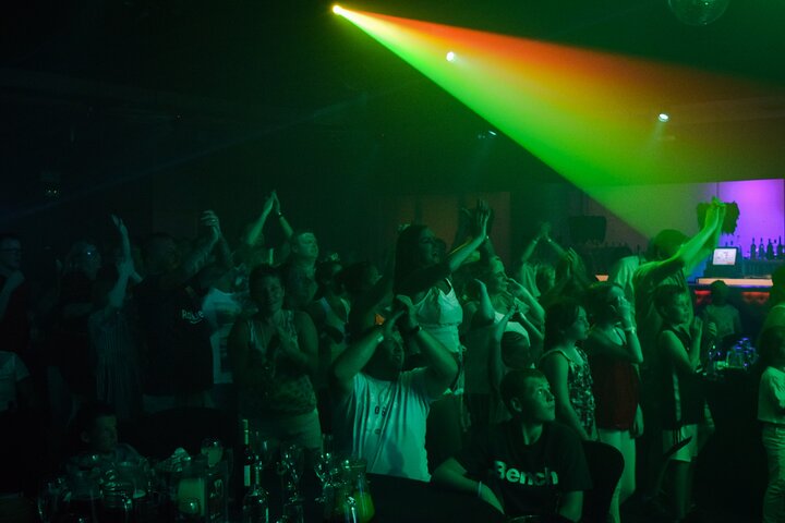 Salou: Bingo Bangas Party Night with Drinks