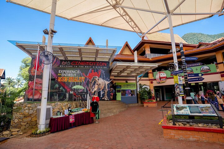 Essential Langkawi Group Tour - Top Attractions in a Day"