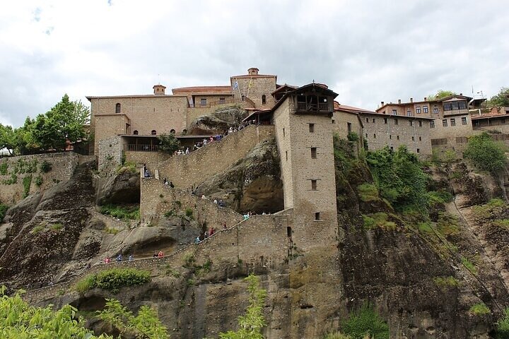 Private Tour of Meteora from Thessaloniki & Halkidiki