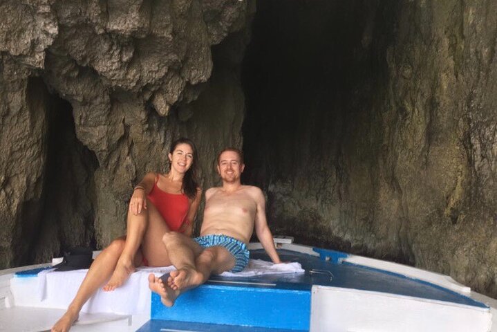 Private boat tour with prosecco and fresh fruit