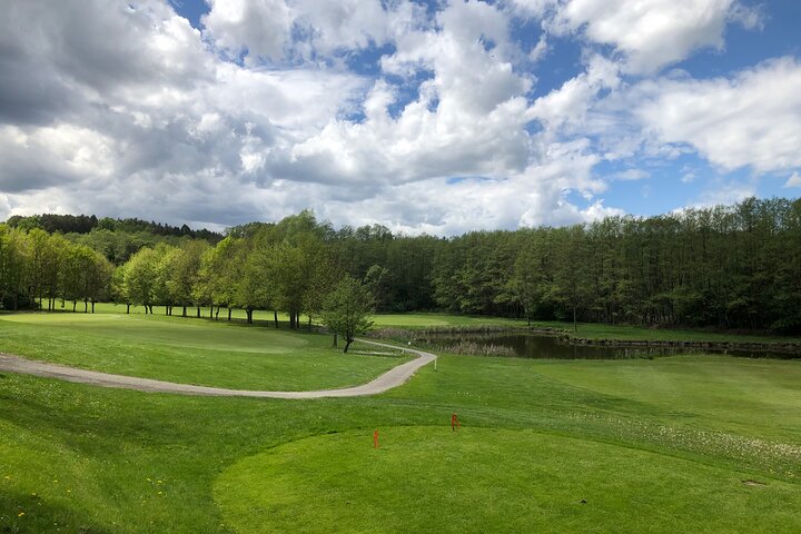 Private round of golf and golf swing Stegersbach