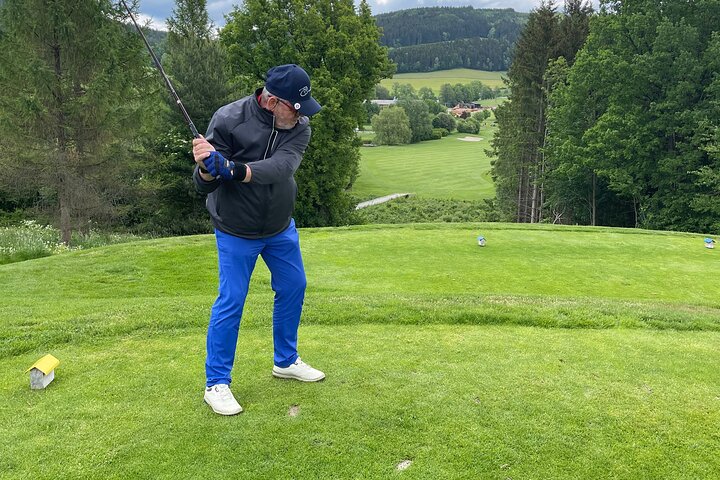 Private round of golf and golf swing Stegersbach