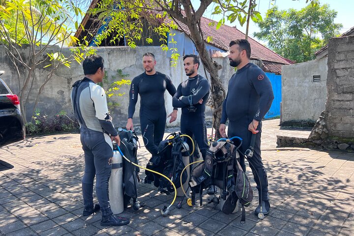 Tulamben Diving Tour Shipwreck USS Bali