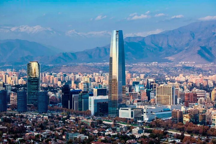 Private Transport in Valparaiso to Airport or Hotel in Santiago
