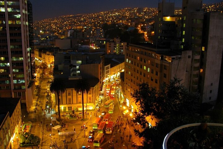 Private Bars and Pubs tour in Valparaiso with Drinks Tasting