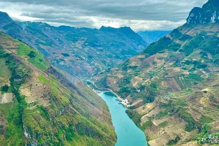 Ha Giang Loop 4D3N Tour Easyrider (small group 2-10pax)