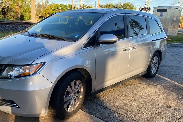 Bahamas Airport (GGT) to Island Hotels - Arrival Private Transfer