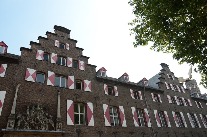 Cologne Highlights Walking Tour with your Private Tour Guide 3 h