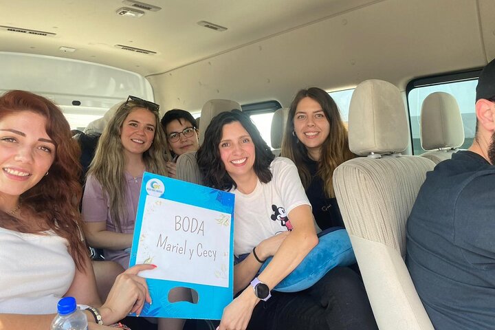 Huatulco Airport: Round-Trip Transfer to Huatulco Hotels