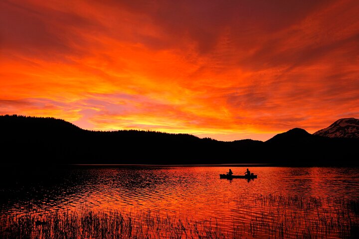 Cascade Lakes Moonlight and Starlight Canoe Tour