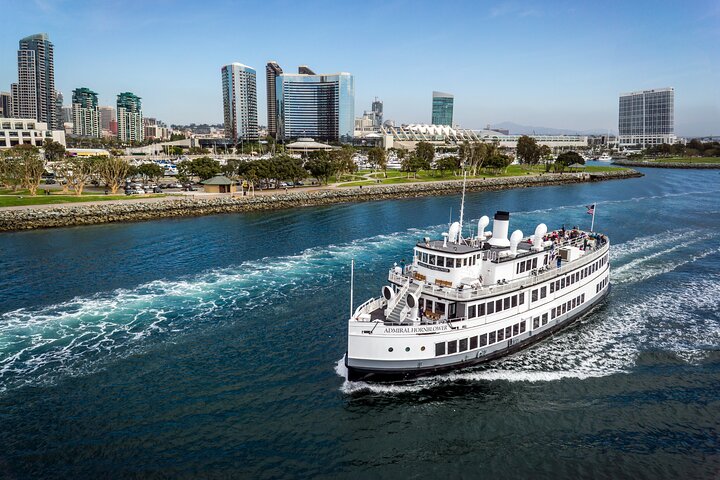 City Cruises San Diego: Scenic 90-Minute Narrated Harbor Tour