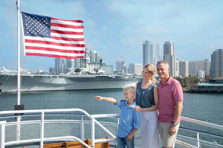 City Cruises San Diego: Scenic 90-Minute Narrated Harbor Tour