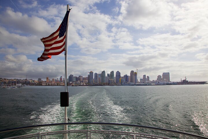 City Cruises San Diego: Scenic 90-Minute Narrated Harbor Tour