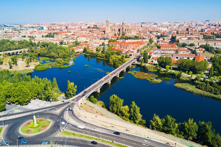 2 Hours Private Guided Walking Tour in Salamanca
