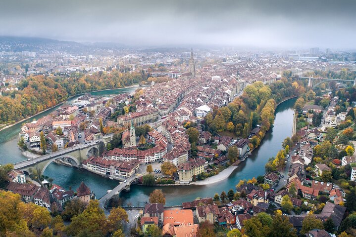 Bern : Private Walking Tour with a Local Guide (Private tour)