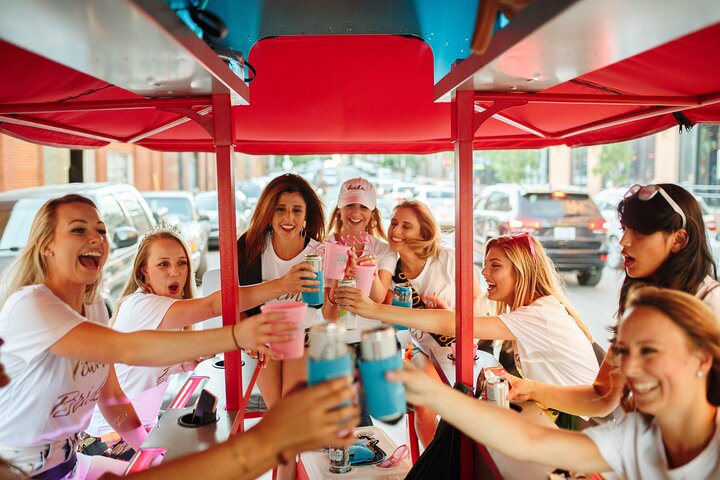 Explore Columbus on The Trolley Pub
