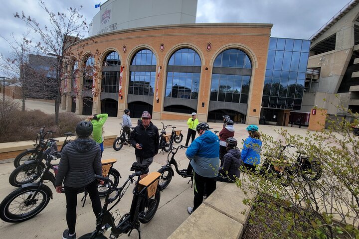 Downtown Madison E-Bike Guided Tour