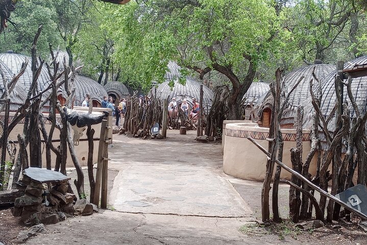 Lesedi Cultural Village & cradle of Humankind Guided Tour