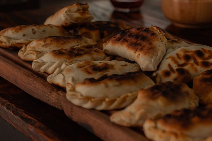 Roast and Empanadas Class with Wine |Mendoza|Braseando Experience