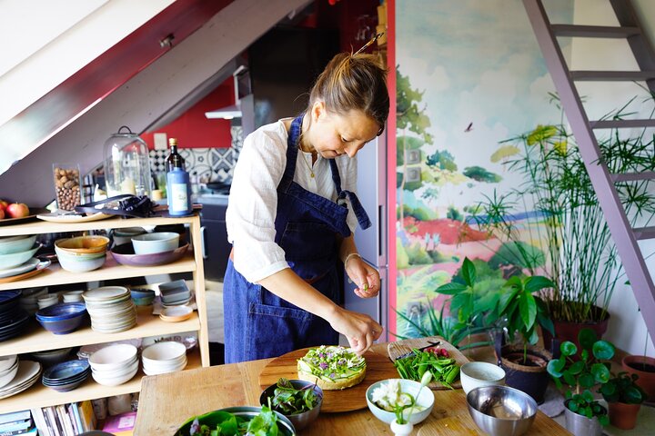 Private Market Tour and Cooking Class in Annecy with a Local