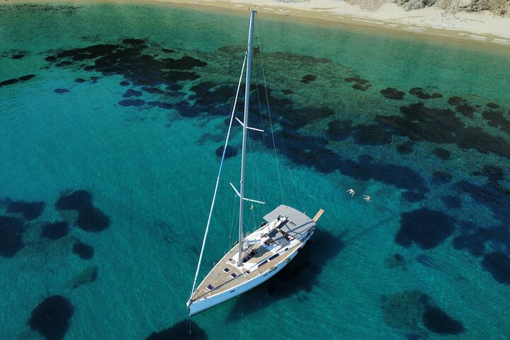 All-Inclusive Full-Day Cruise & Lunch