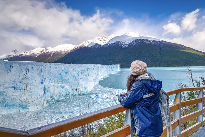 Perito Moreno Glacier Experience with Boat Navigation !!
