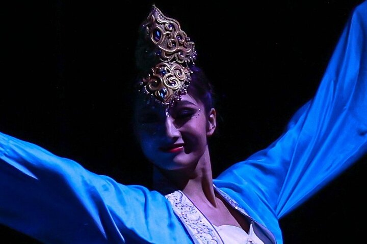 Amazing Acrobats: Grand Shanghai Circus Show in Branson