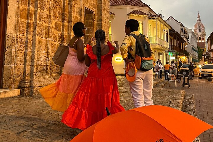 Private Walking Tour in Cartagena Walled City & Getsemaní