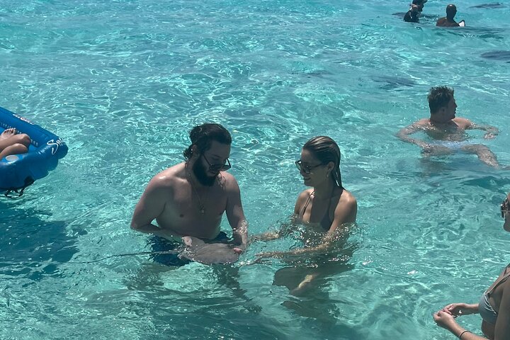 Private Boat Tours: Customize Your Grand Cayman Adventure!