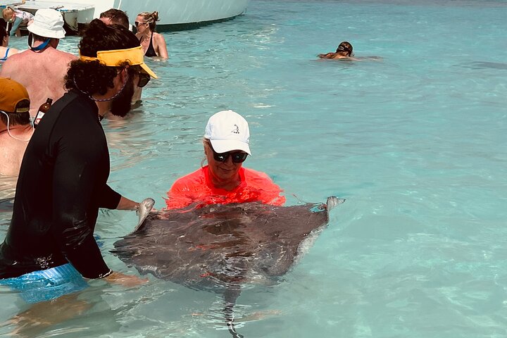 Private Boat Tours: Customize Your Grand Cayman Adventure!
