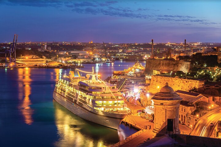 Guided Night Tour of Valletta Waterfront, Mdina and Rabat