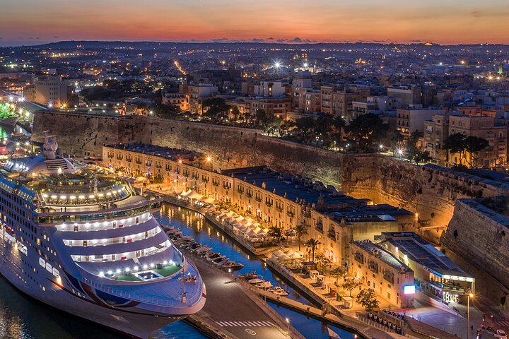 Guided Night Tour of Valletta Waterfront, Mdina and Rabat
