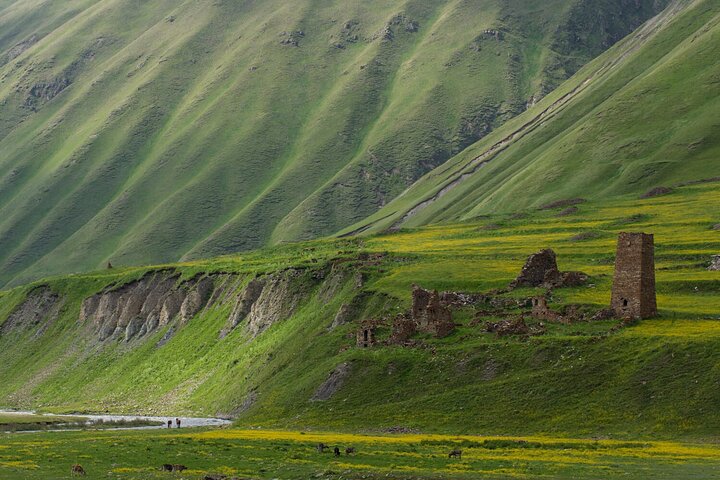 Kazbegi - One Day Private Trekking Tour to Truso Valley