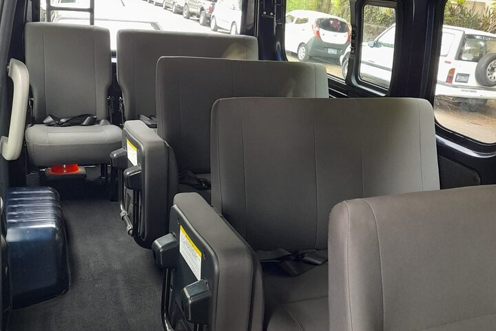 Private Transfer from El Salvador International Airport to Hotels