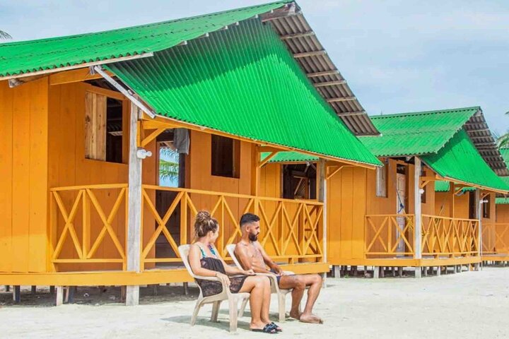 San Blas Islands - 2D/1N Private Beach Cabin + Meals + Boat Tour