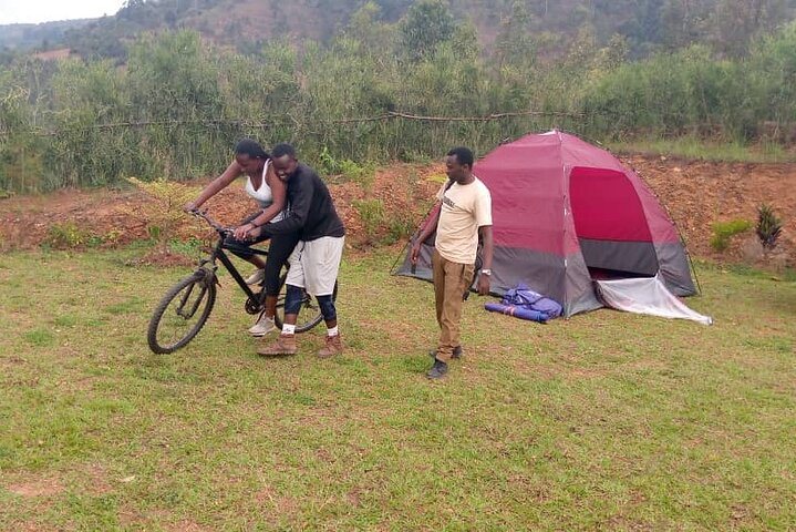 Rwanda Local Community Tour(Coffee, Cultural Village, Local food)