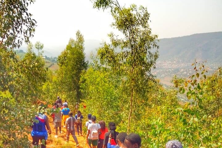 Rwanda Local Community Tour(Coffee, Cultural Village, Local food)