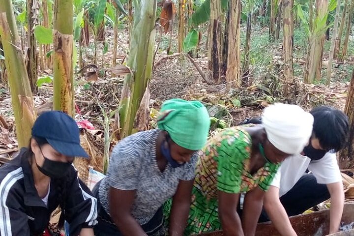 Rwanda Local Community Tour(Coffee, Cultural Village, Local food)