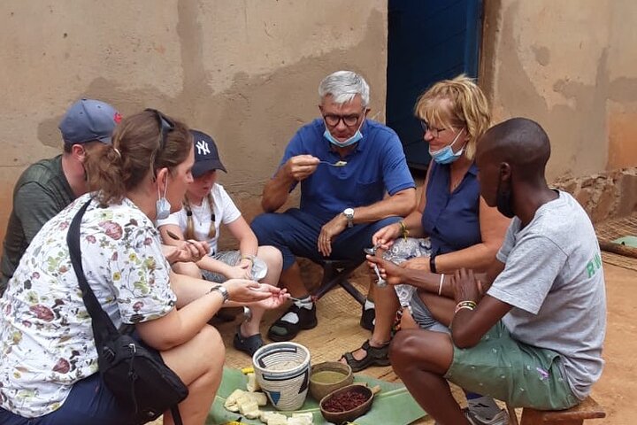 Rwanda Local Community Tour(Coffee, Cultural Village, Local food)